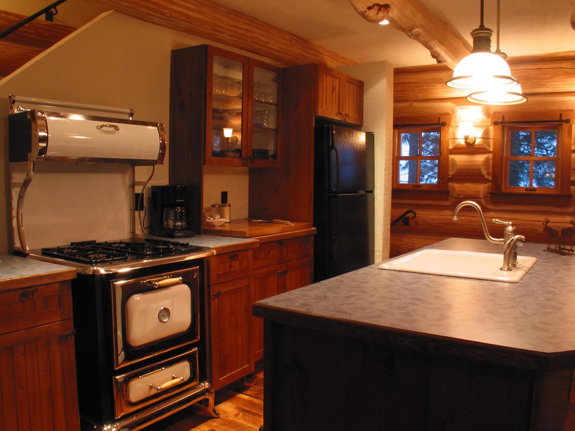 Lodge Snow Creek By Co Fernie